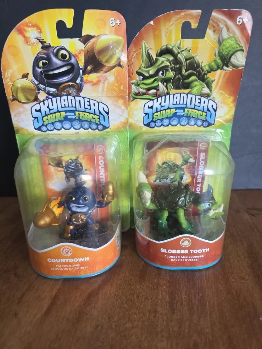 Skylanders Swap Force SLOBBER TOOTH And Countdown Seales